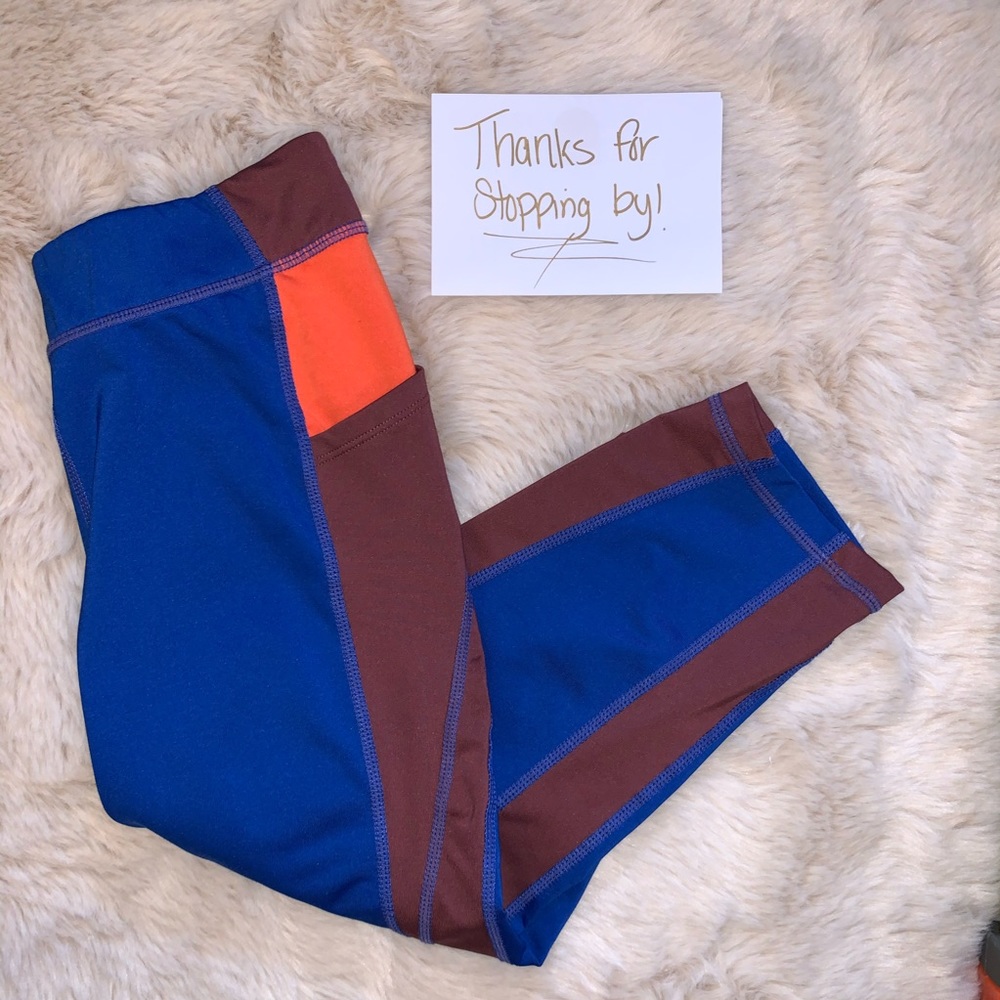 ❌SOLD❌ Bundle of 2 Leggings Without walls